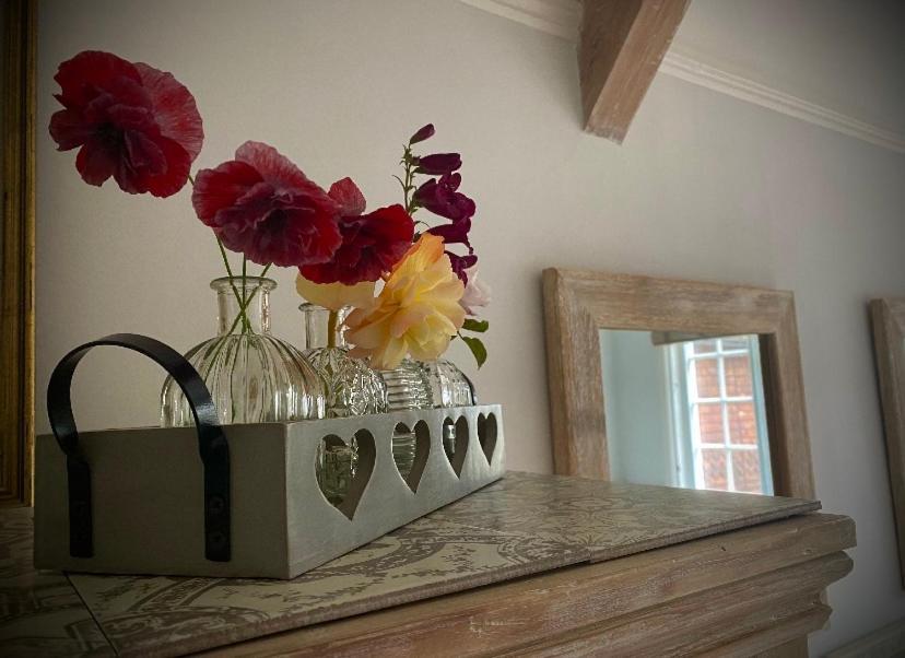 Stockton-on-Teme The Old Rectory - Valley View Room In Private Home المظهر الخارجي الصورة